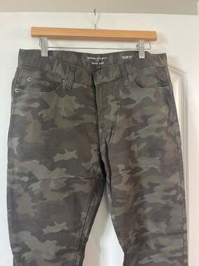 Banana Republic Men's Travel Jean Slim Fit Camo Pants Size 33x30